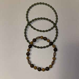 Vintage-Inspired Metallic Beaded Bracelet Set Boho Chic Jewelry Stackable Spring